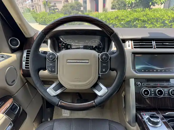 Land Rover Range Rover 2017