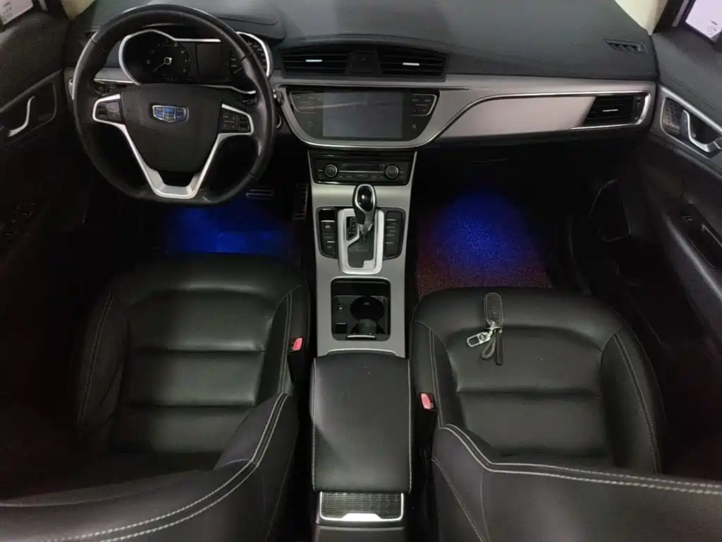 Geely Emgrand GS 2018 — фото 10
