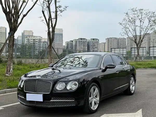 Bentley Flying Spur 2015
