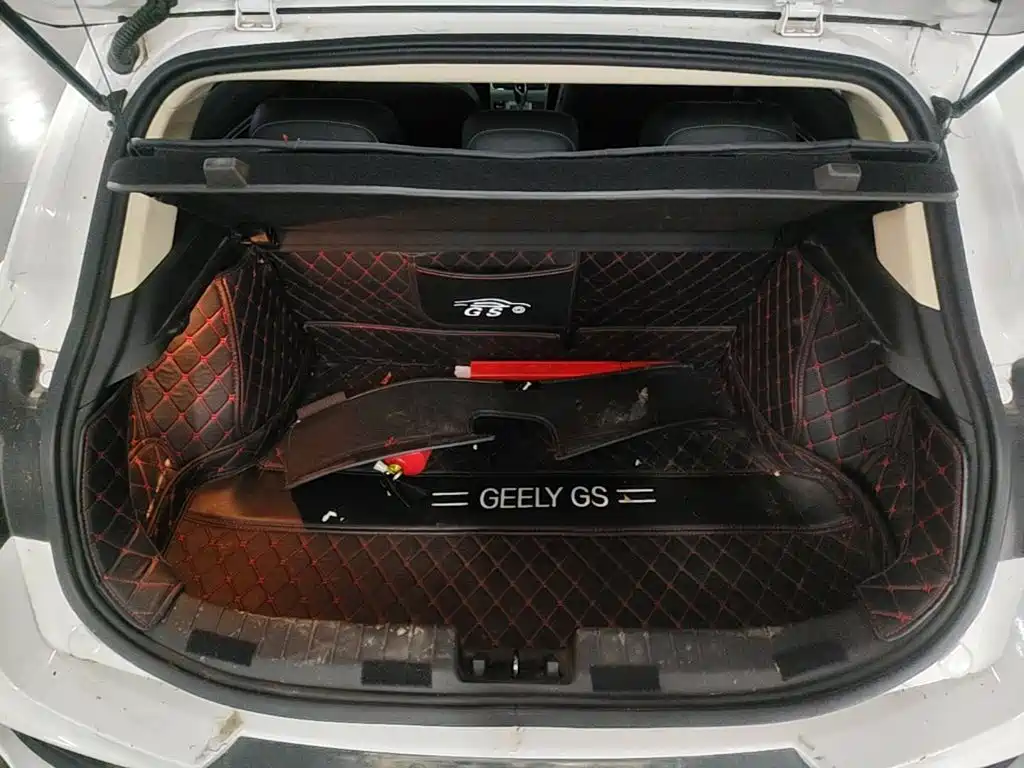 Geely Emgrand GS 2018 — фото 19