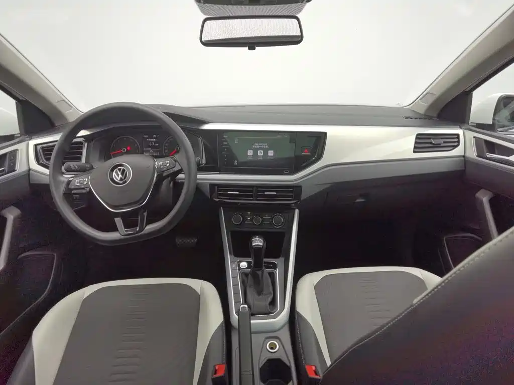 Volkswagen Polo 2021