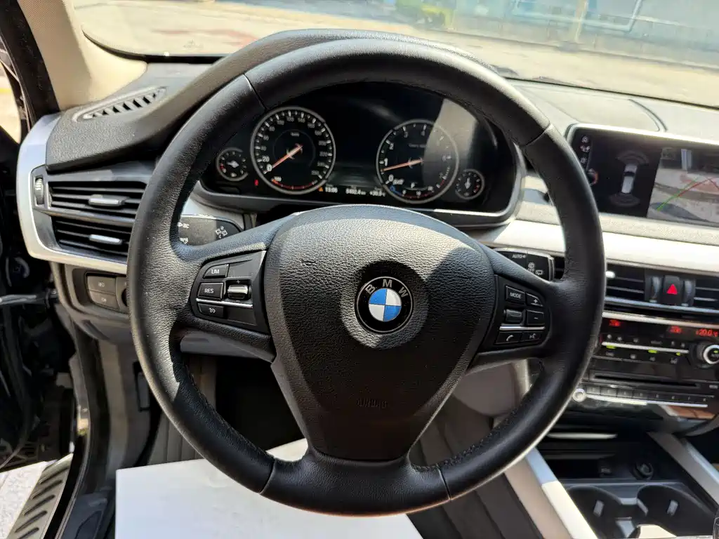 BMW X5 2019 — фото 14