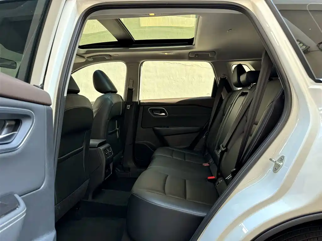 Nissan X-Trail 2023 — фото 10