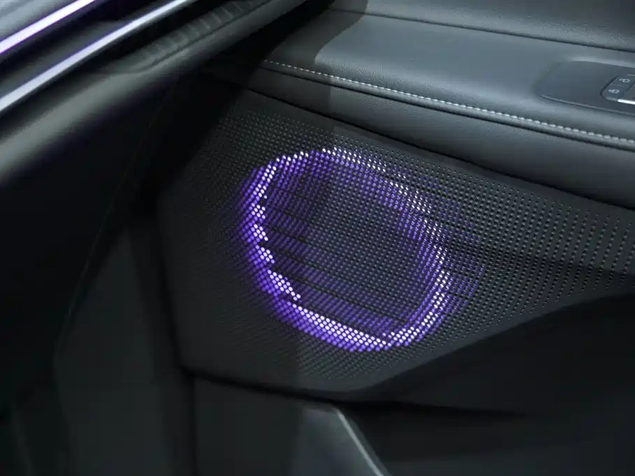 Ford Edge 2025 — фото 18