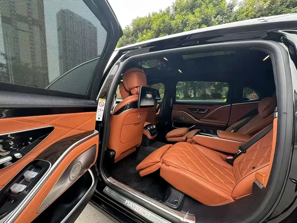 Mercedes-Benz Maybach S-Class 2024