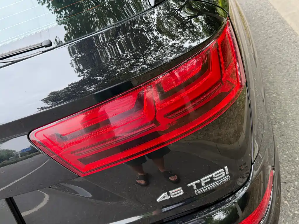 Audi Q7 2017 — фото 14