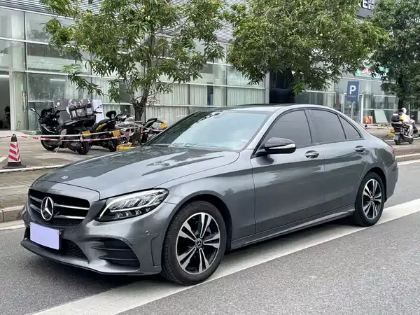 Mercedes-Benz C-Class 2020