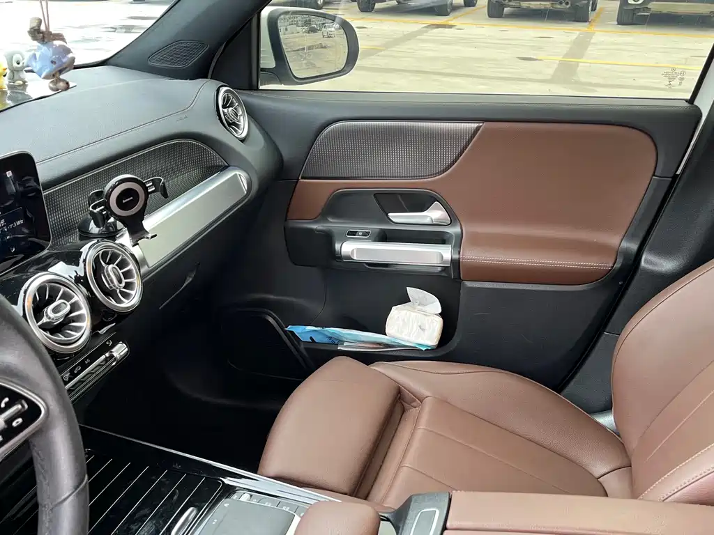 Mercedes-Benz GLB 2020 — фото 11