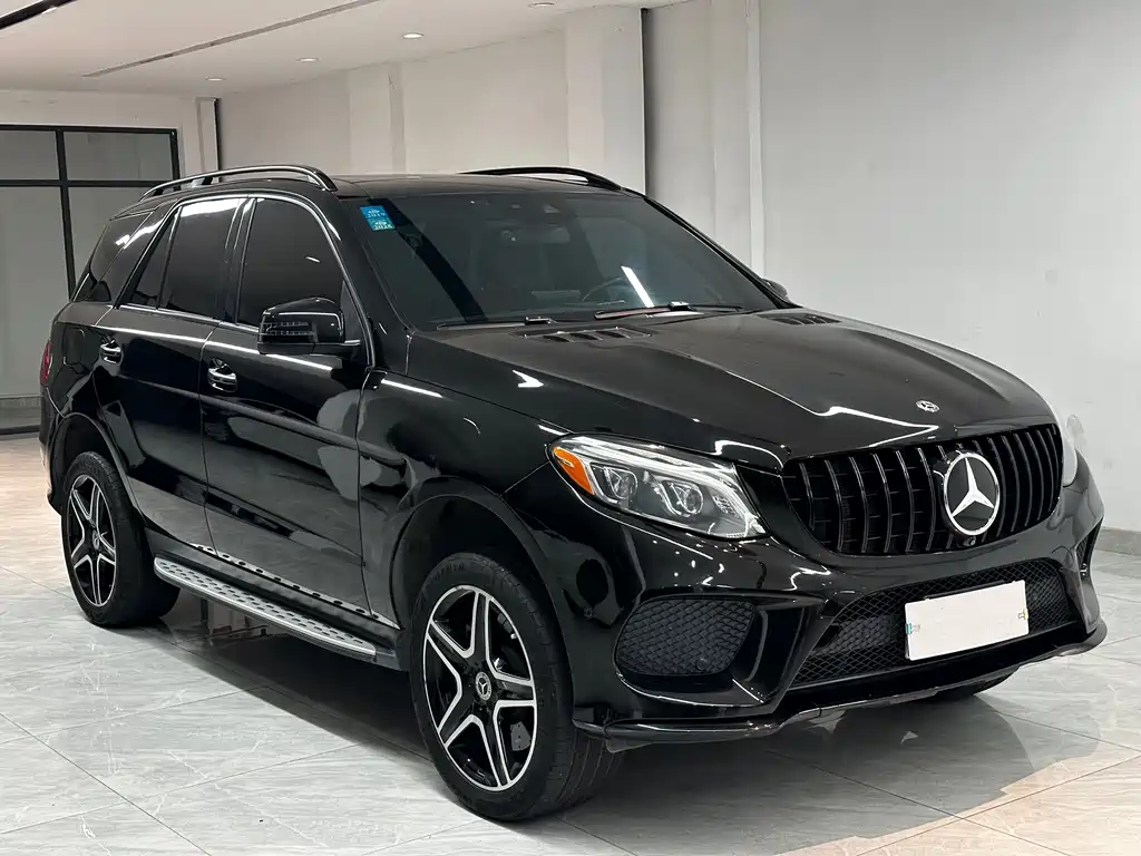 Mercedes-Benz GLE 2017 — фото 3