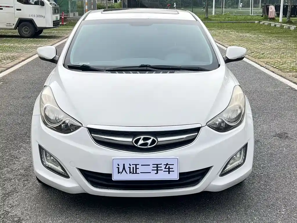 Hyundai Elantra Langdong 2015 — фото 2
