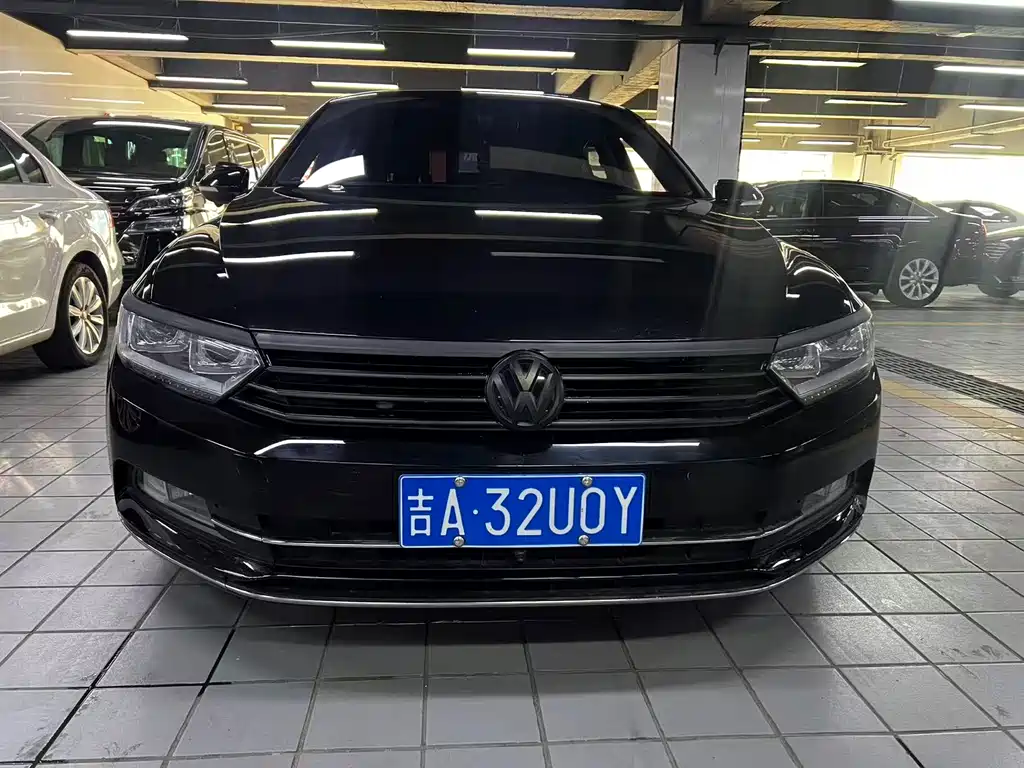 Volkswagen Magotan 2018 — фото 2