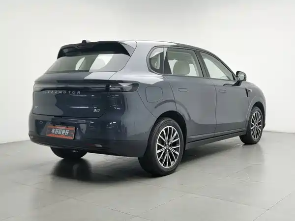 Leapmotor B10 2025