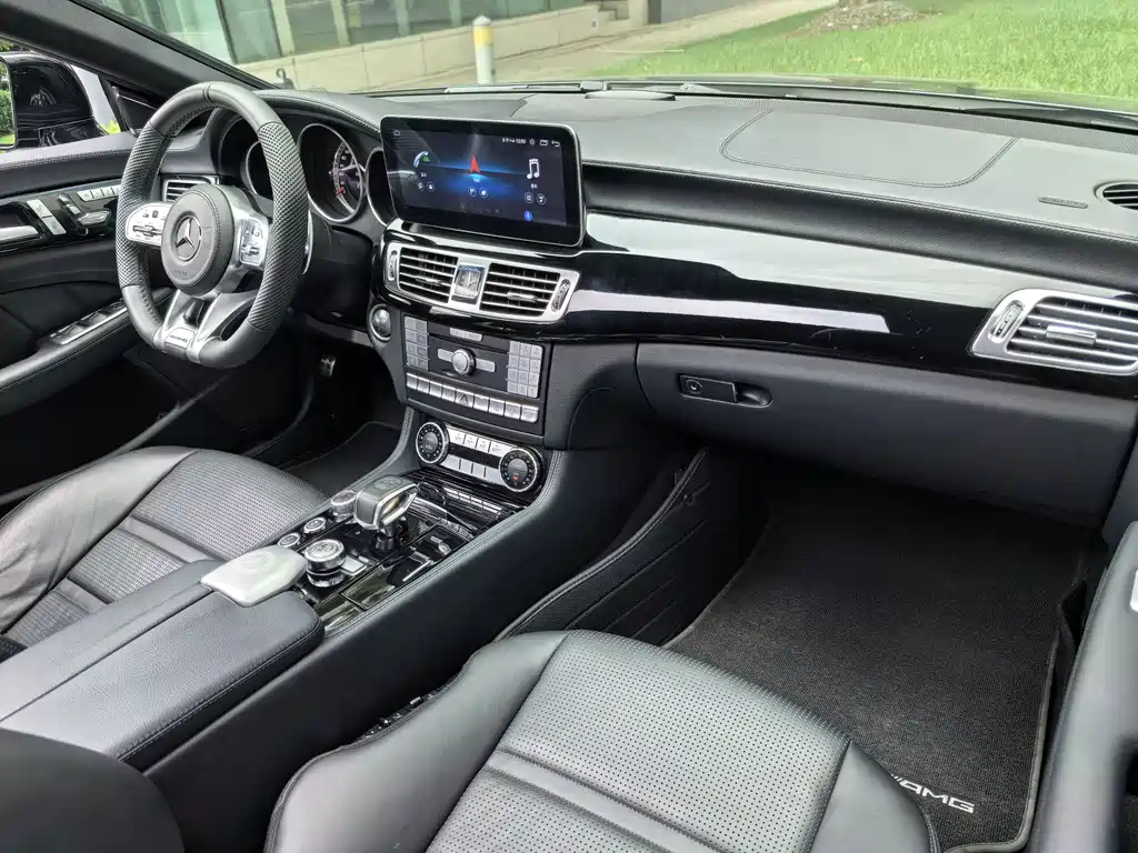 Mercedes-Benz CLS AMG 2018 — фото 24