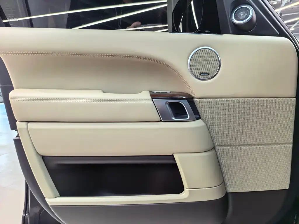 Land Rover Range Rover 2014 — фото 11