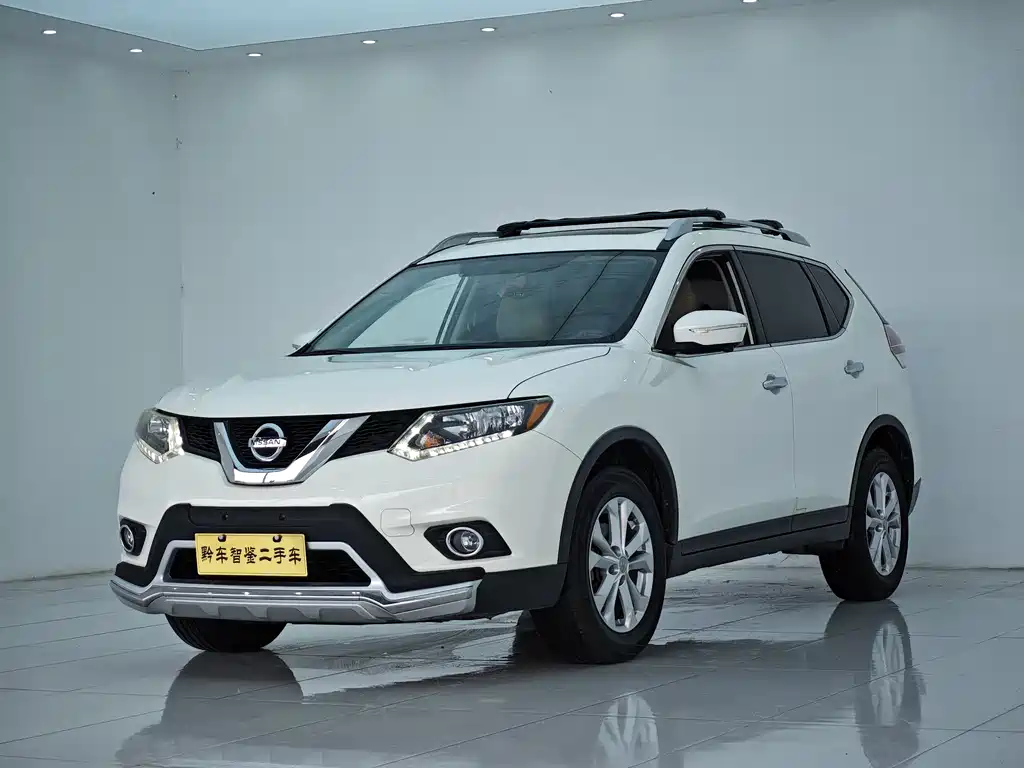 Nissan X-Trail 2014 — фото 1