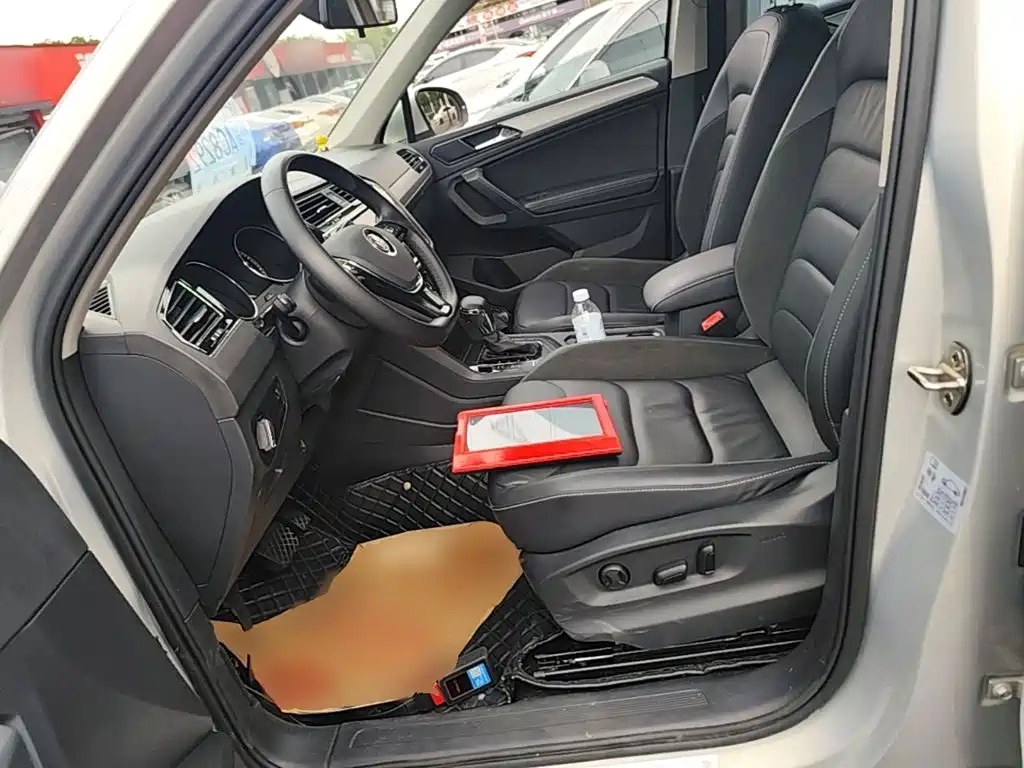 Volkswagen Tiguan L 2019 — фото 15