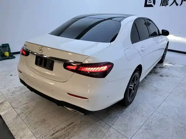Mercedes-Benz E-Class 2021