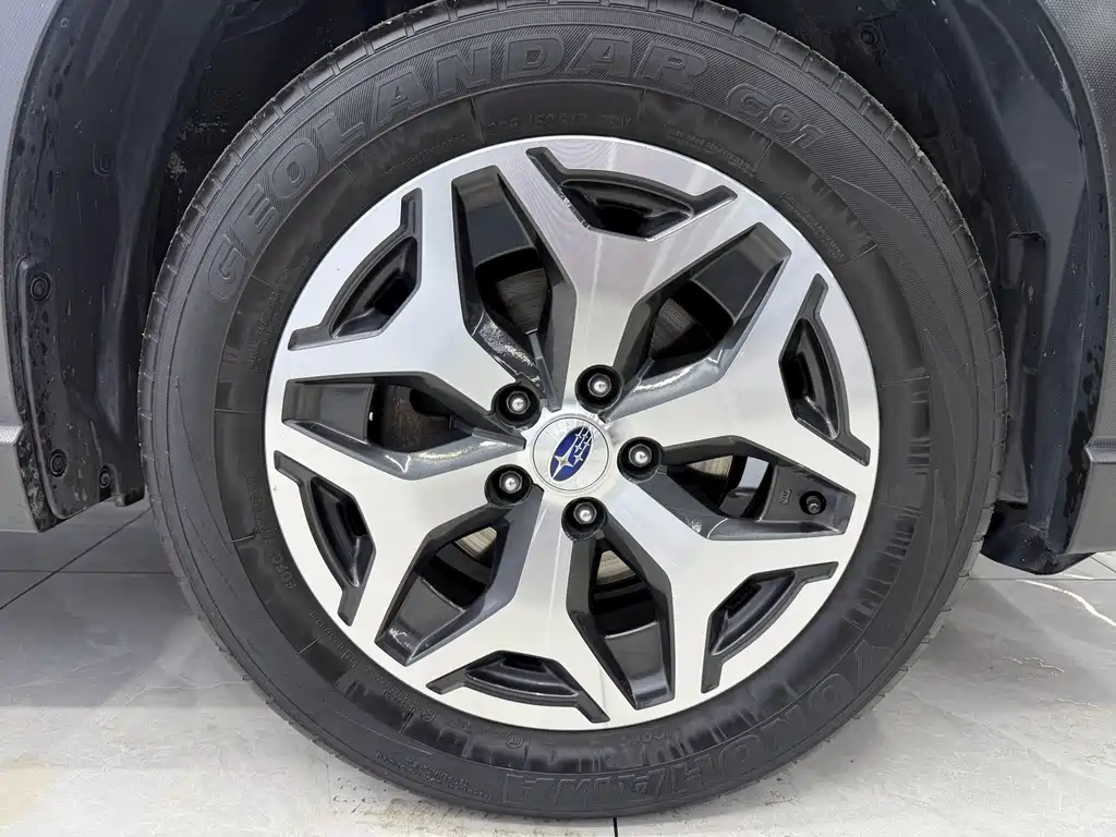 Subaru Forester 2021 — фото 21
