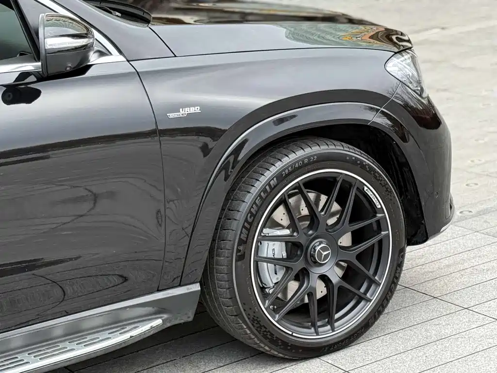 Mercedes-Benz GLE AMG 2025 — фото 15