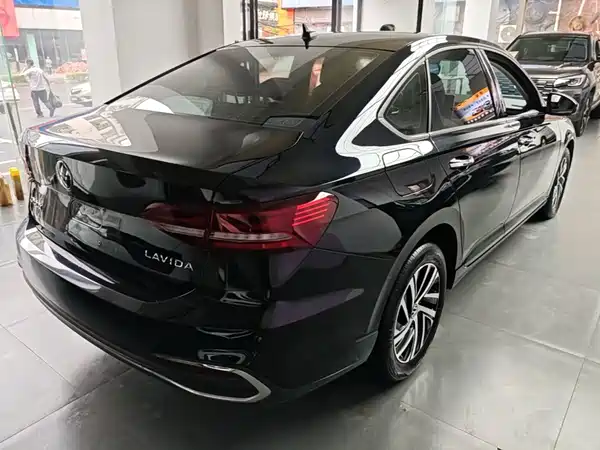 Volkswagen Lavida 2024
