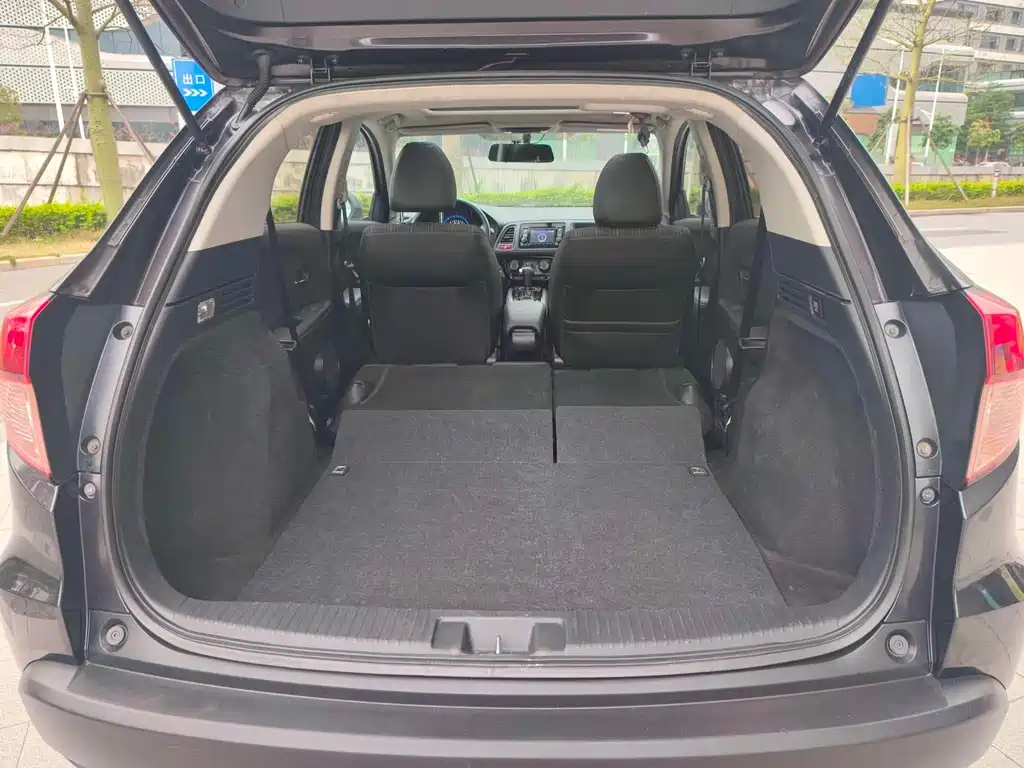 Honda Vezel 2018 — фото 10