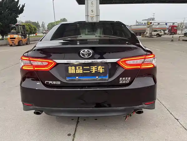 Toyota Camry 2019