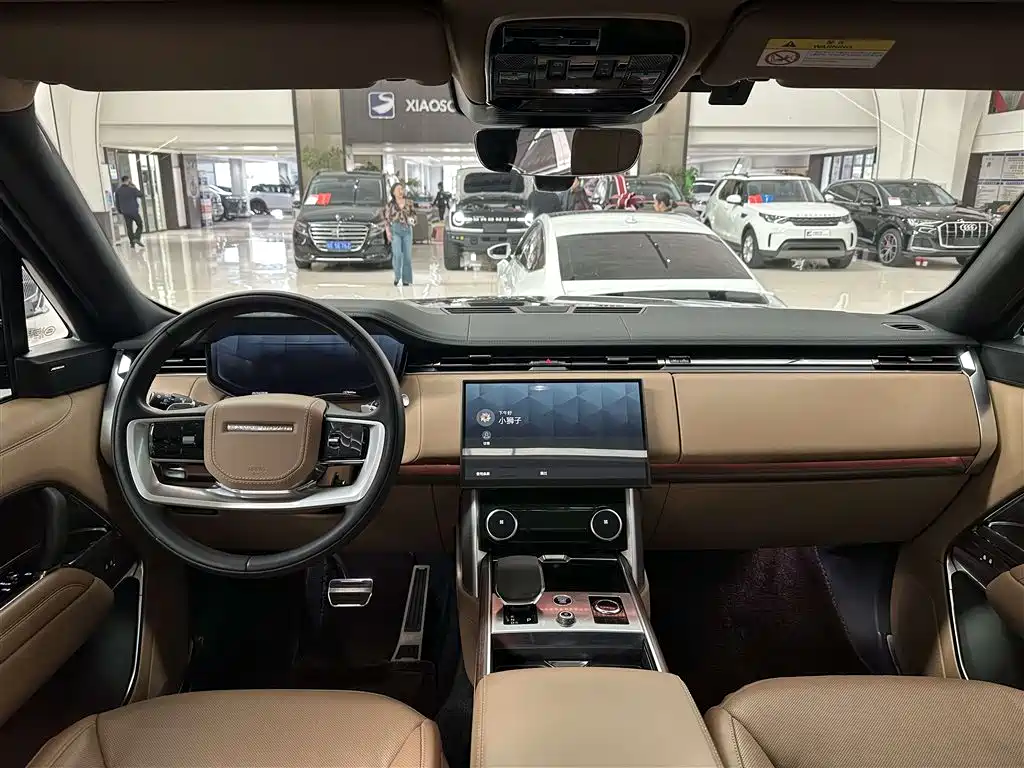 Land Rover Range Rover 2023 — фото 14