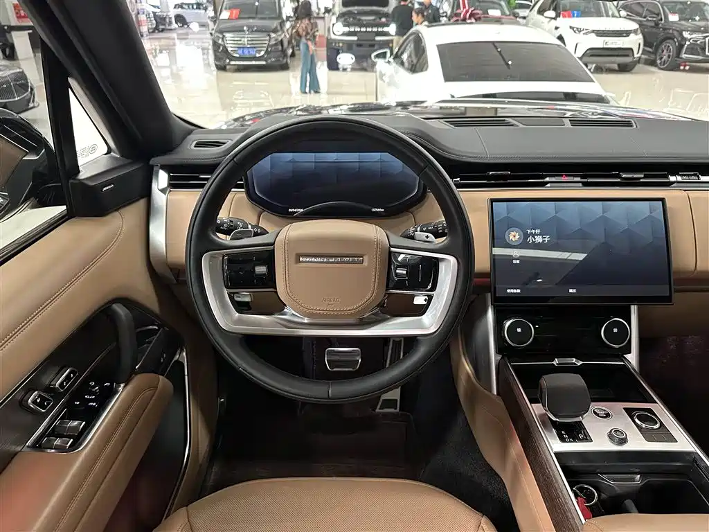Land Rover Range Rover 2023 — фото 15