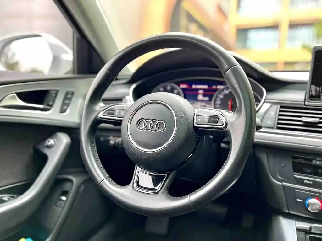 Audi A6 2018 — фото 8