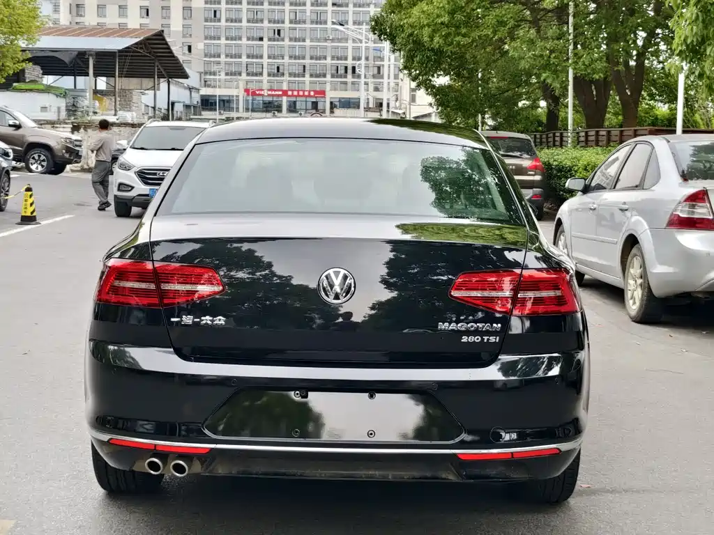 Volkswagen Magotan 2018 — фото 4