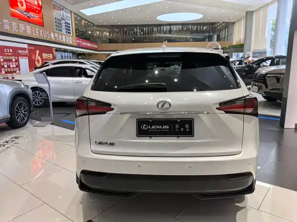 Lexus NX 2015