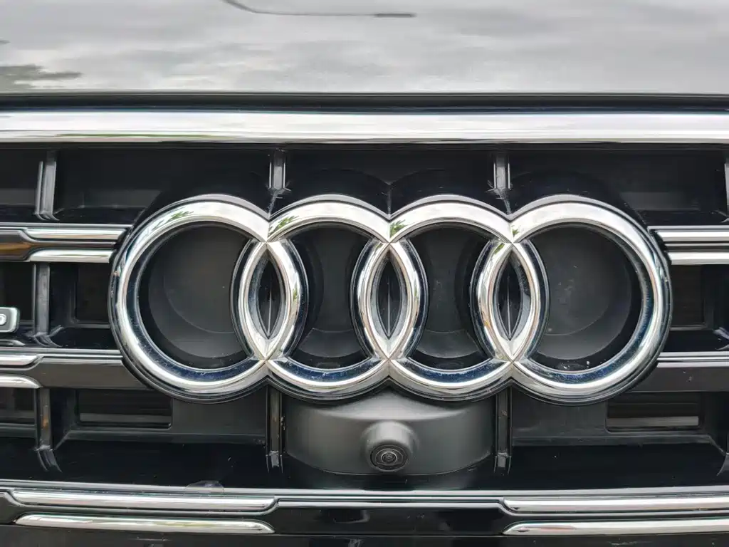 Audi A6L 2025 — фото 18