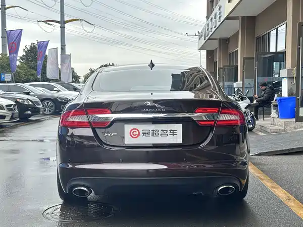 Jaguar XF 2014