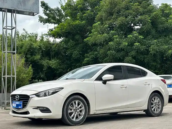 Mazda 3 Axela 2019