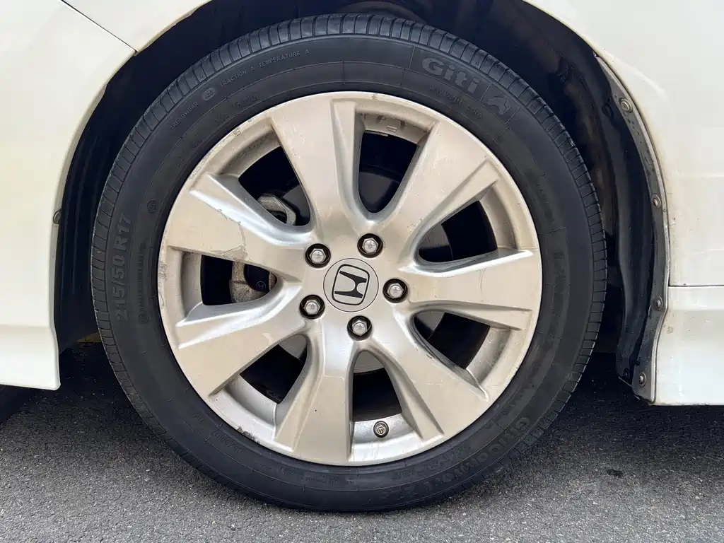 Honda Jade 2017 — фото 9