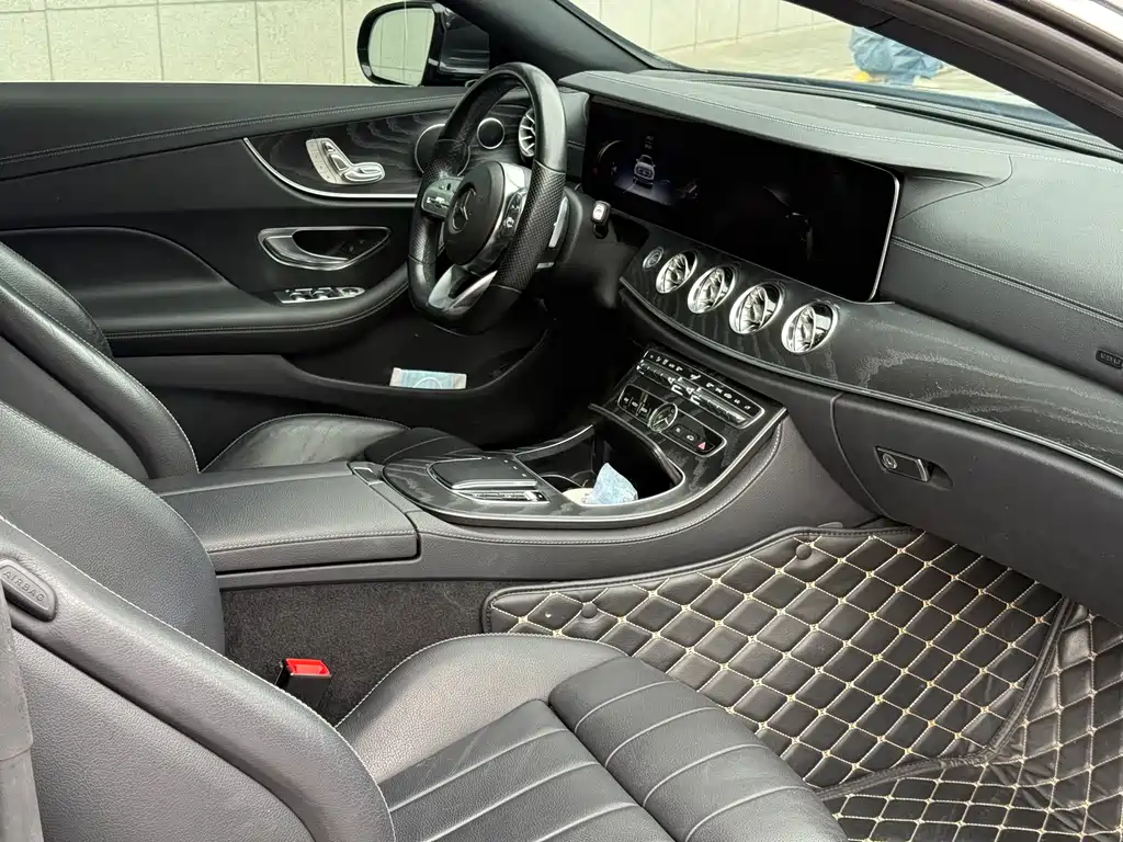 Mercedes-Benz E-Class 2020 — фото 9