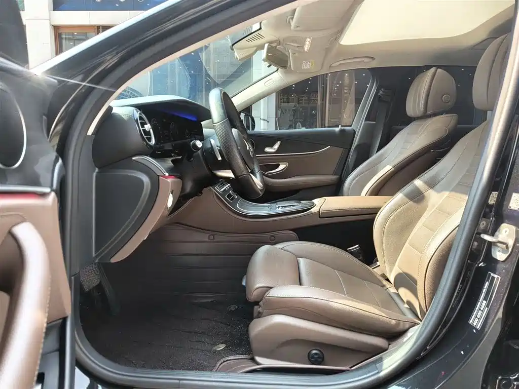 Mercedes-Benz E-Class 2020