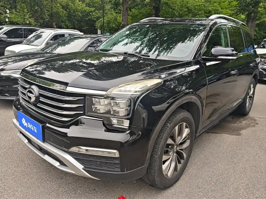 GAC Motor Trumpchi GS8 2017 — фото 1