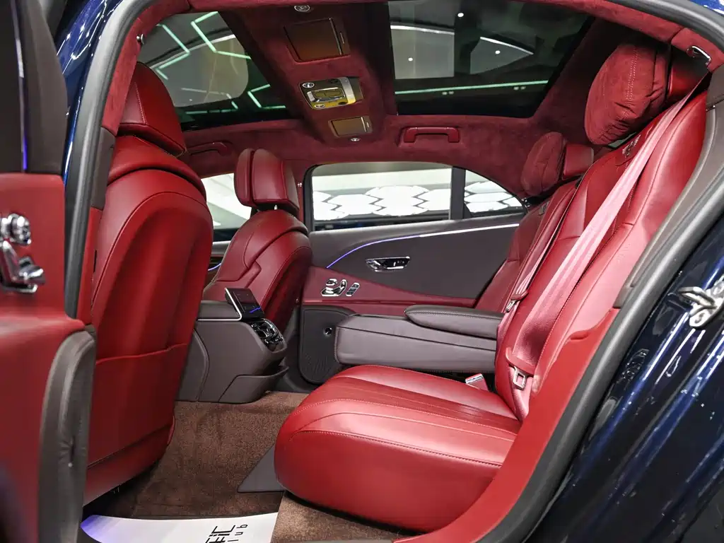 Bentley Flying Spur 2021 — фото 11
