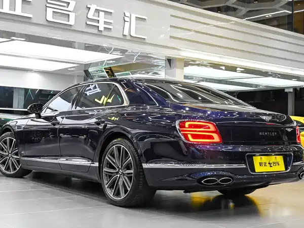 Bentley Flying Spur 2021