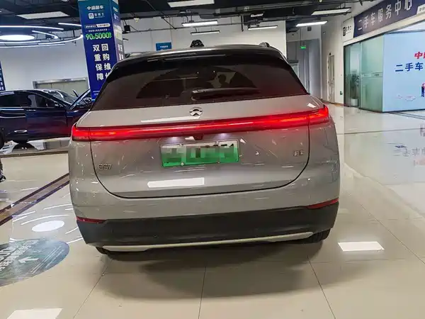 NIO ES7 2024