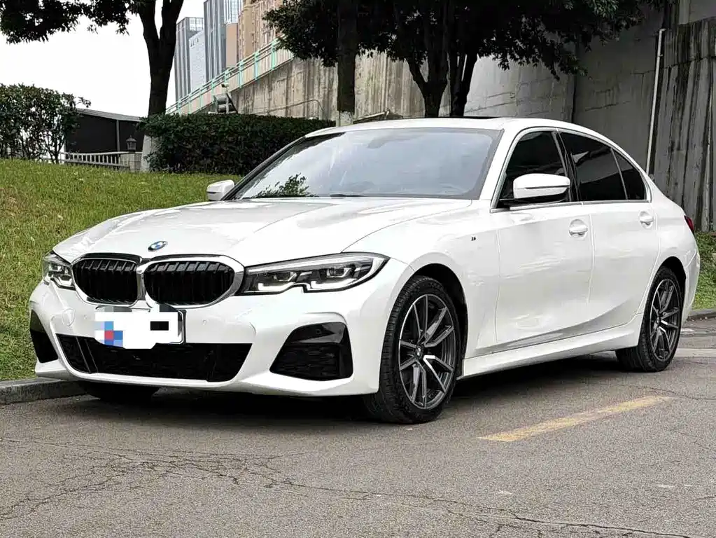 BMW 3 Series 2022