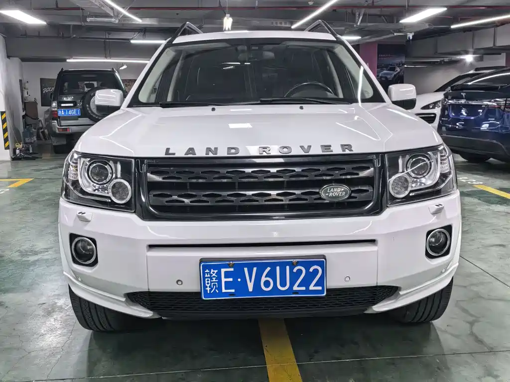 Land Rover Freelander 2 2015 — фото 2