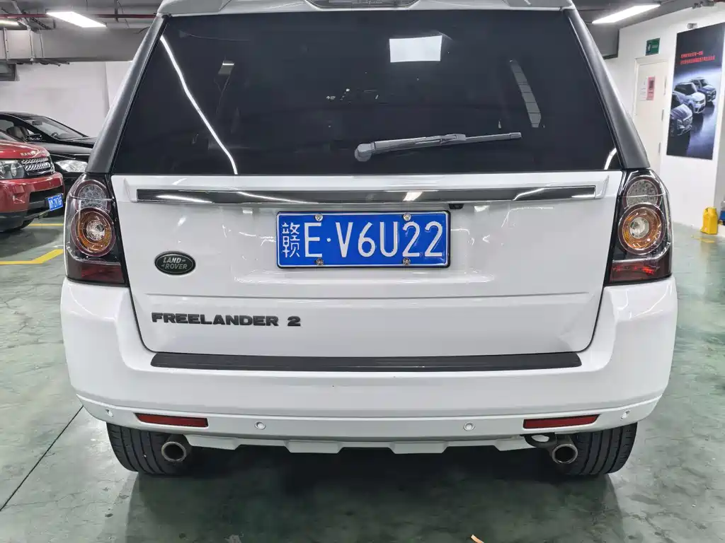 Land Rover Freelander 2 2015 — фото 4