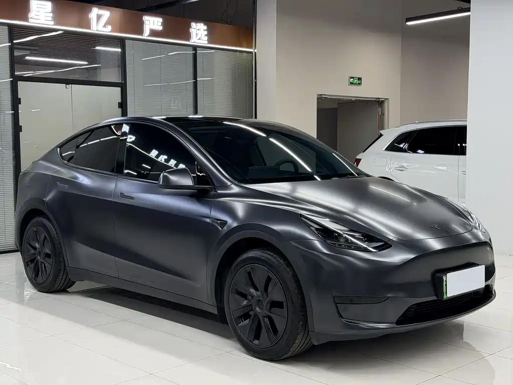 Tesla Model Y 2024 — фото 3
