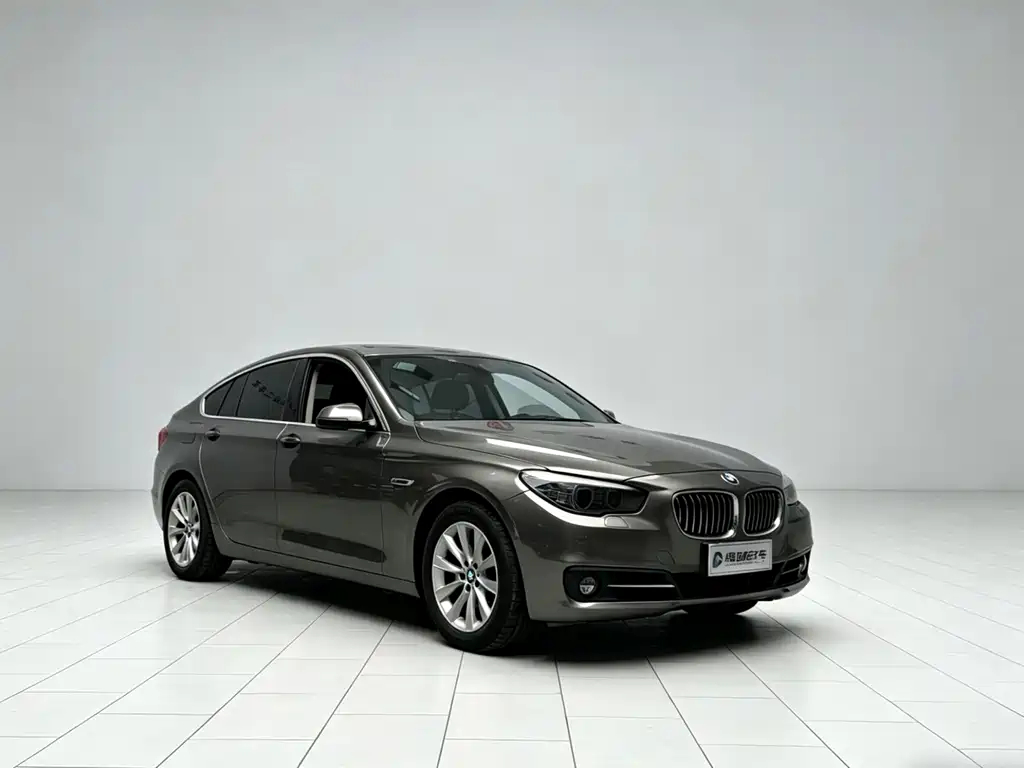 BMW 5 Series GT 2016 — фото 3