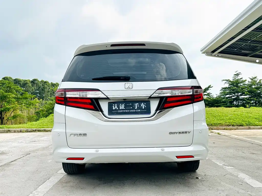 Honda Odyssey 2019 — фото 6