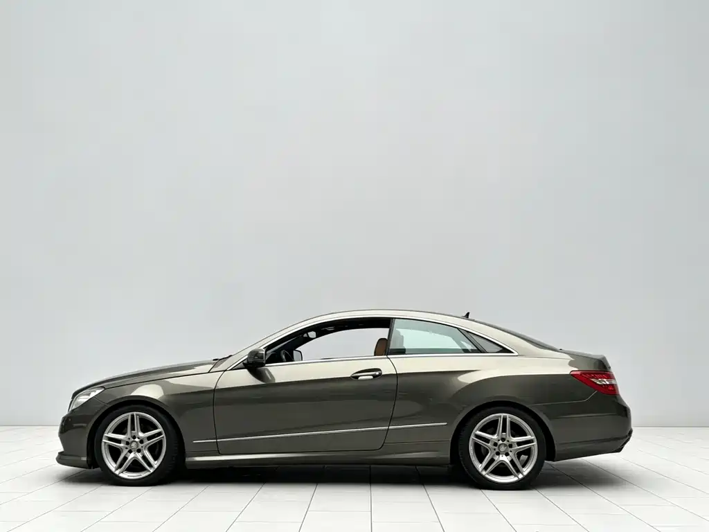 Mercedes-Benz E-Class 2013 — фото 8