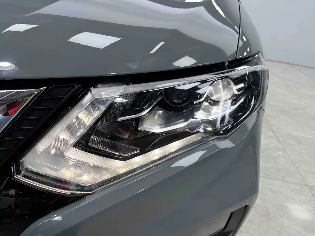 Nissan X-Trail 2025 — фото 18