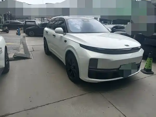 Li Auto L7 2023